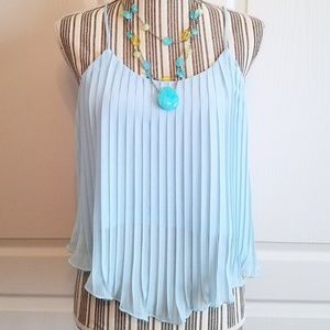 NWOT Baby Blue Flowy Semi-Crop Top Size M